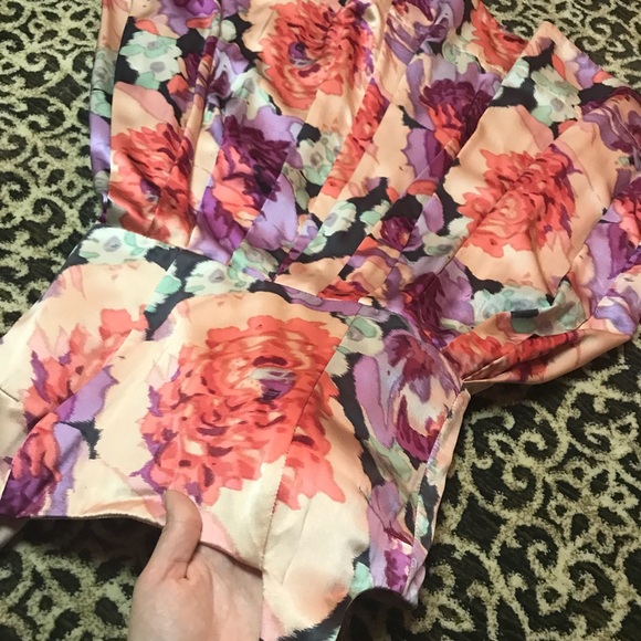 Betsey Johnson flower dress - Picture 3 of 7